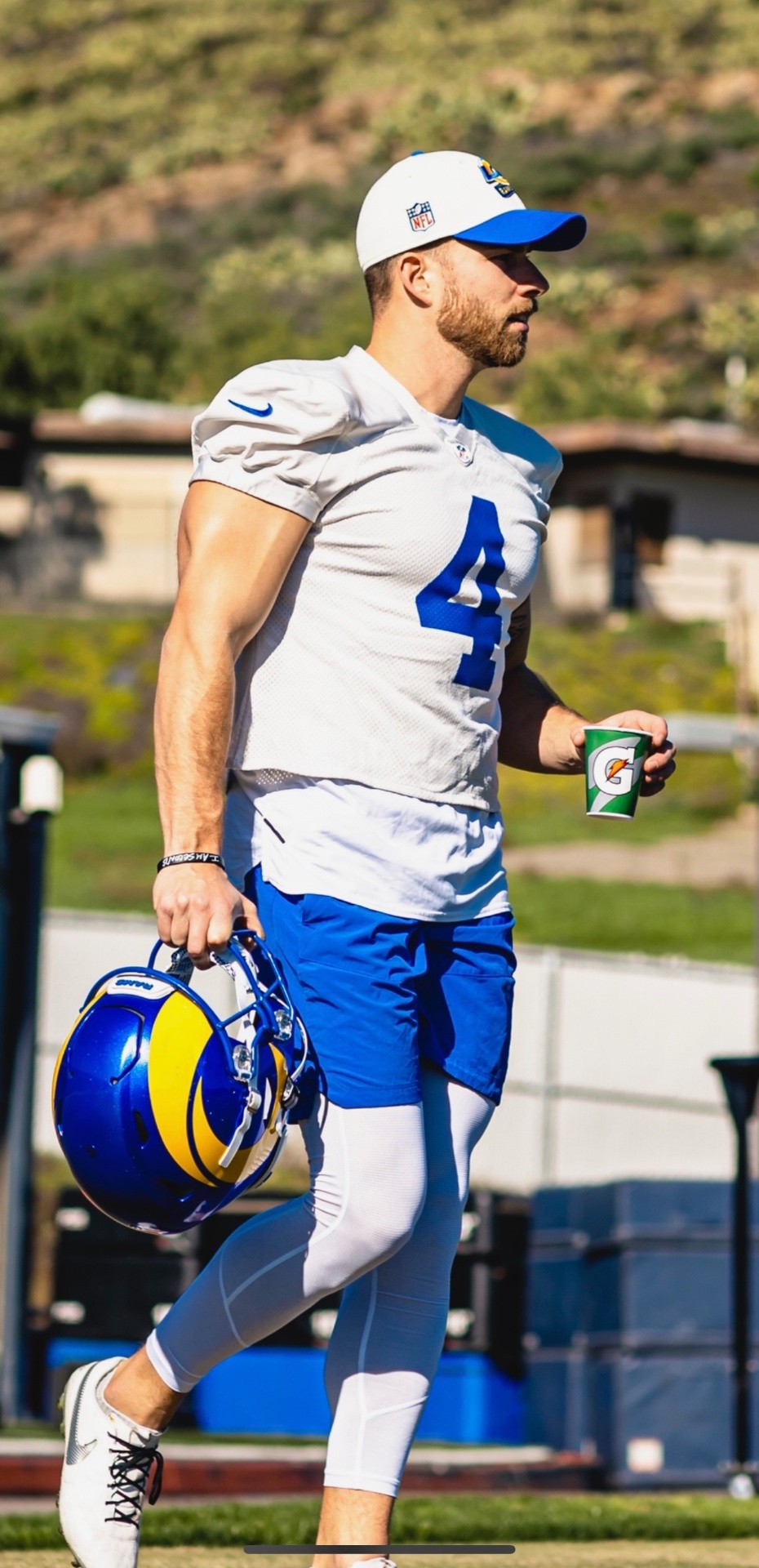 Brock Miller on the field in a UFL uniform